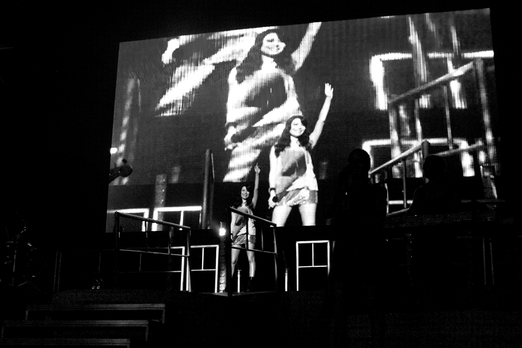 Dancing Crazy Tour 
The Mann Center
July 22, 2011